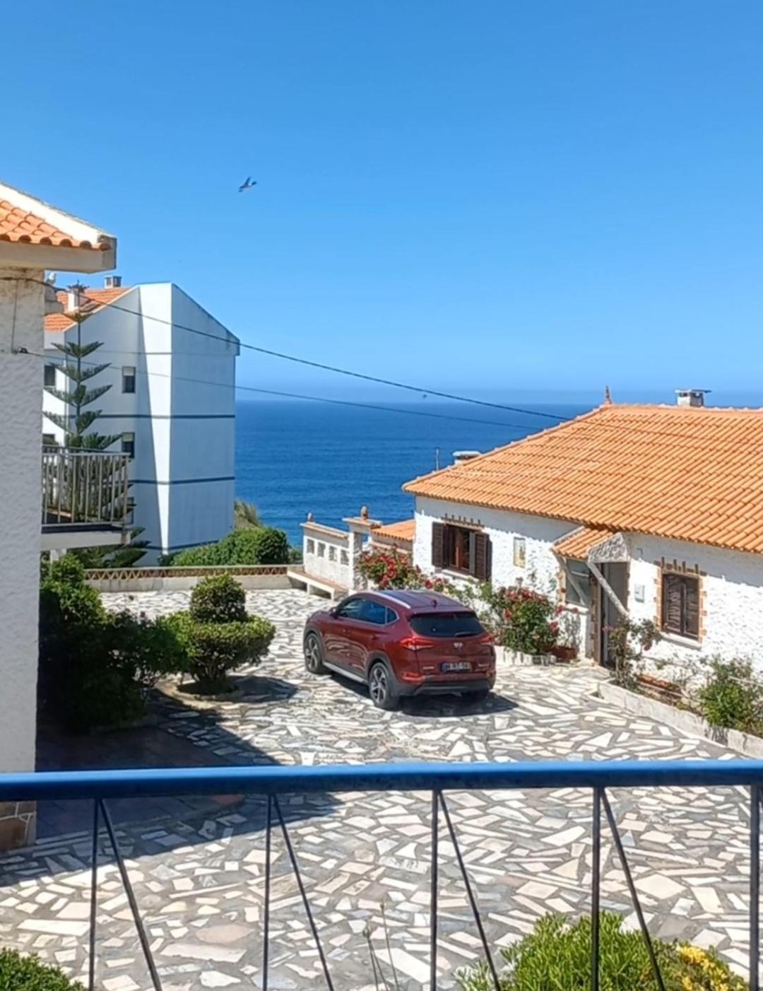 Casa Do Portao Azul - Espadarte Atouguia Da Baleia Eksteriør billede